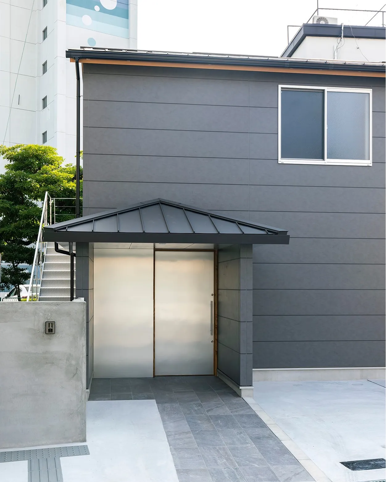 ワンルームの中に、多様な居場所をつくる。